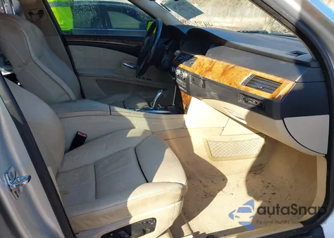 2008 BMW 535Xi z USA, uszkodzony, nr VIN WBANV93538CZ67647